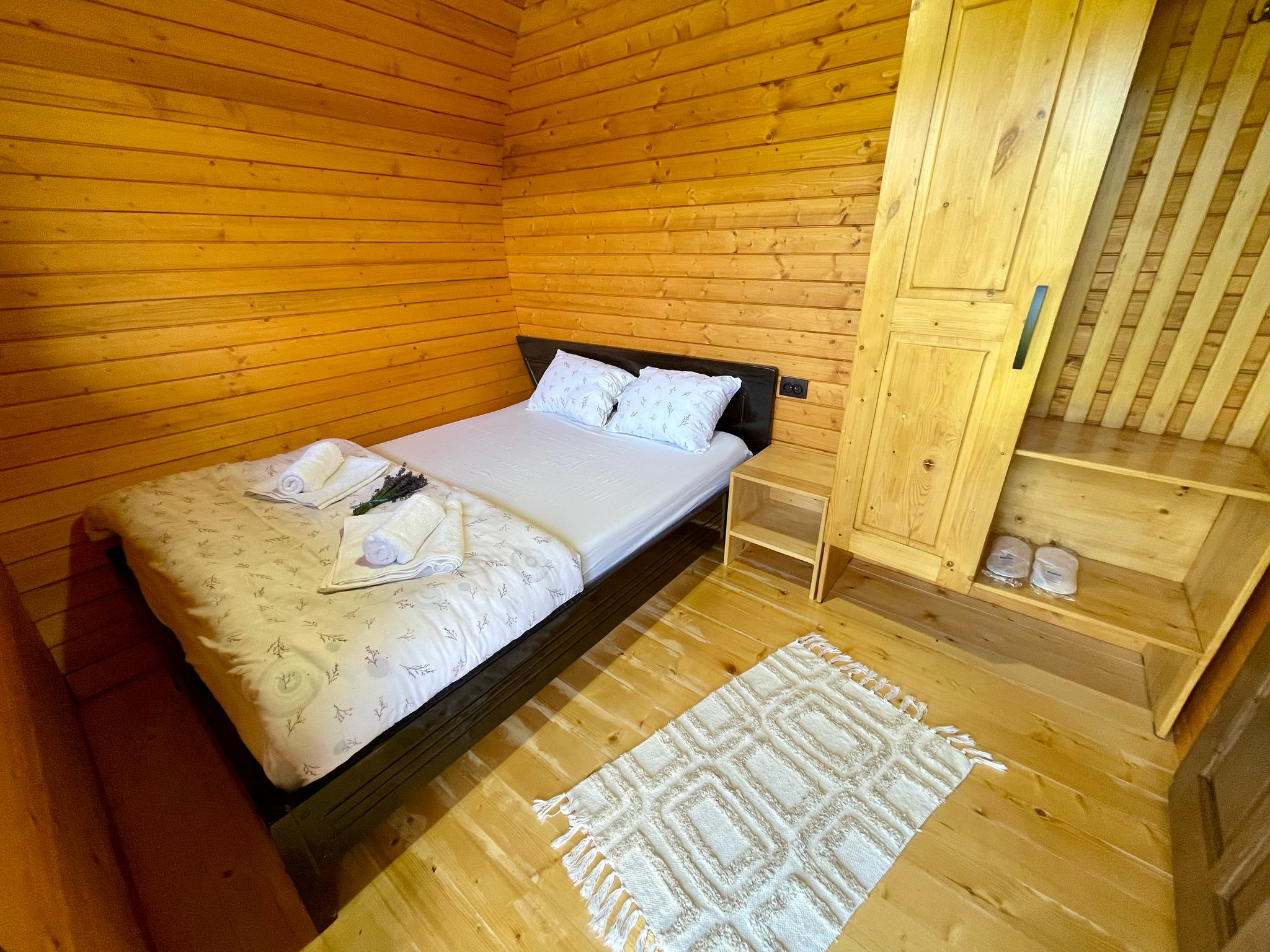 Interior 3
